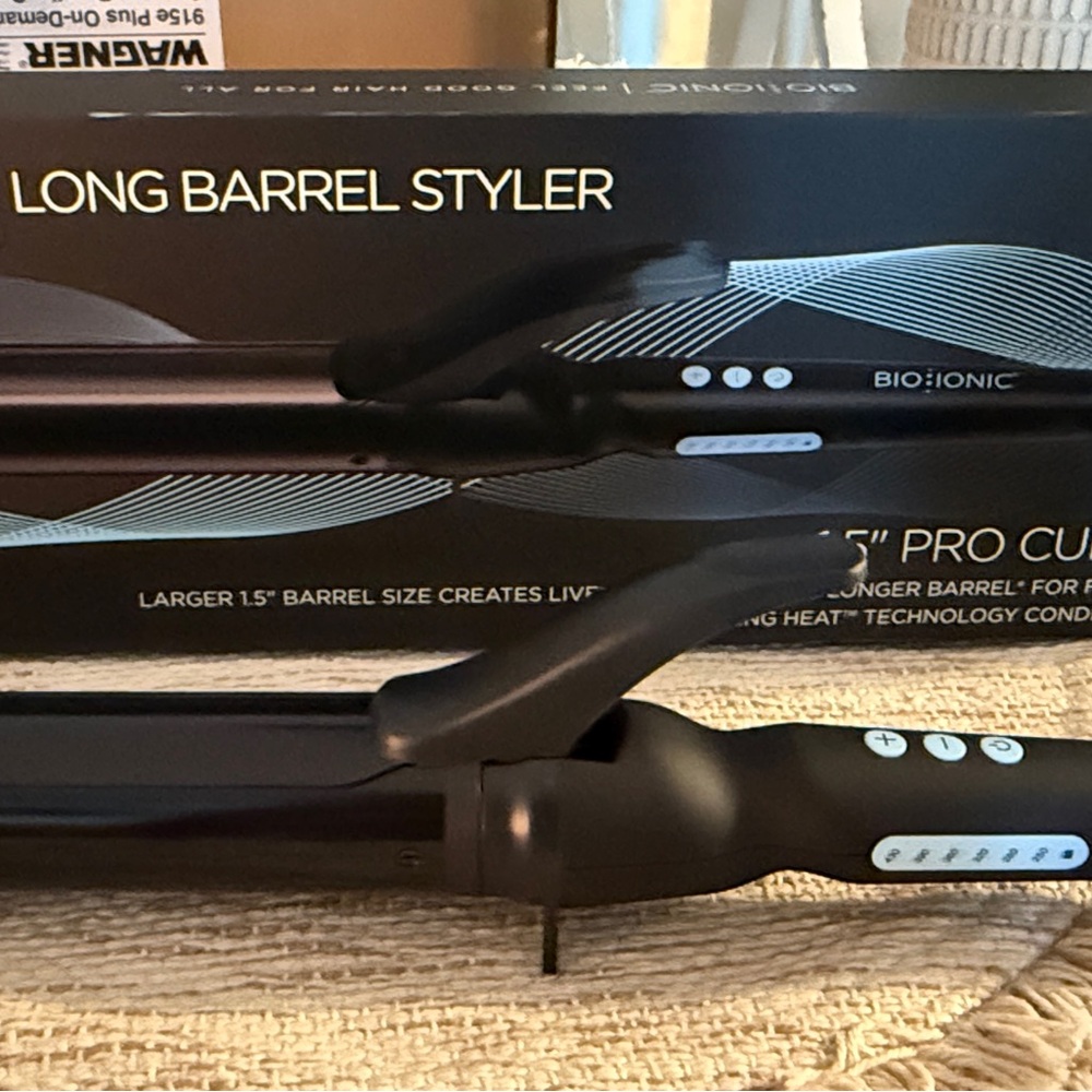 Bio Ionic Black Long Barrel Styler